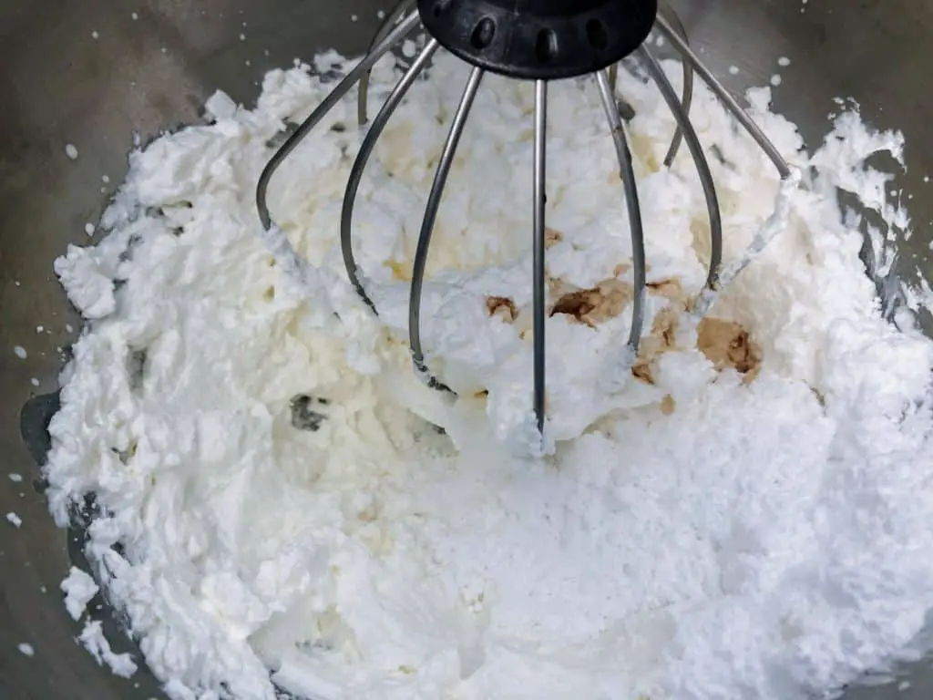 3 Ingredient Homemade Whipped Cream Recipe