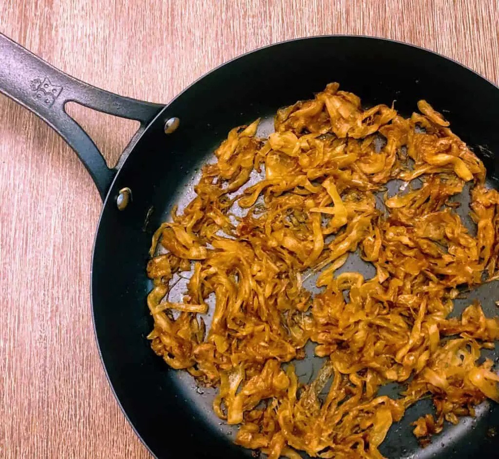 caramelized onions cast iron or carbon steel
