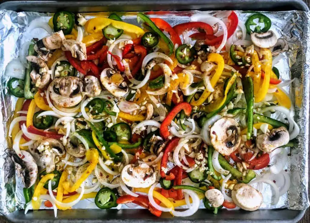 sheet pan chicken fajitas