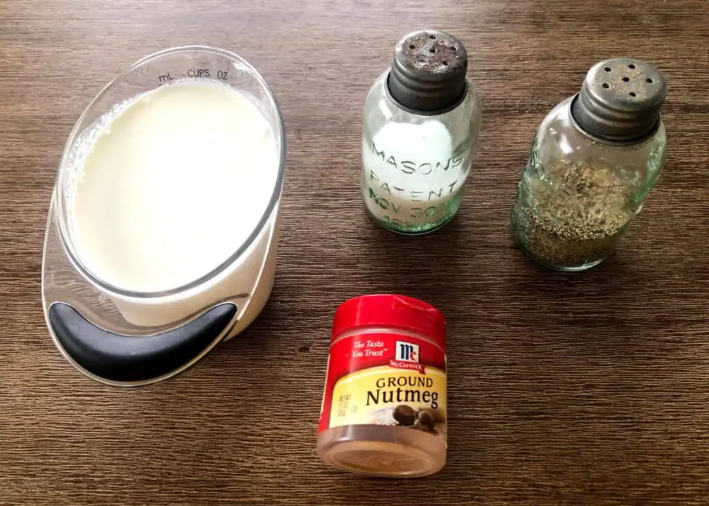 bechamel sauce ingredients