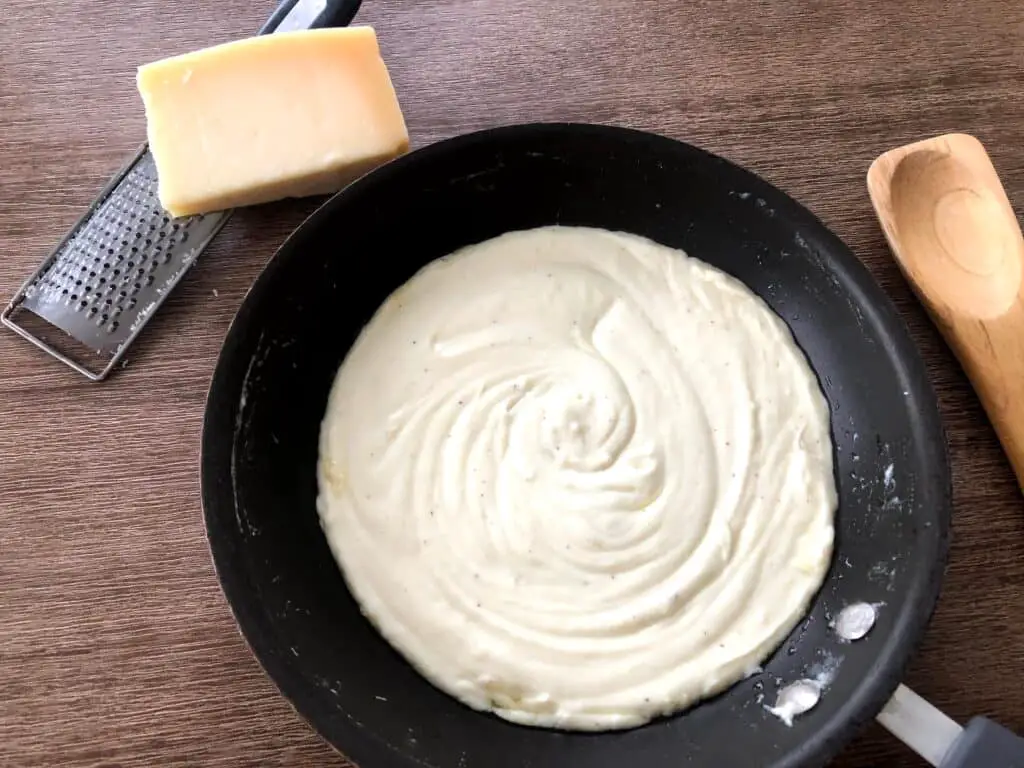 parmesan cheese cream sauce
