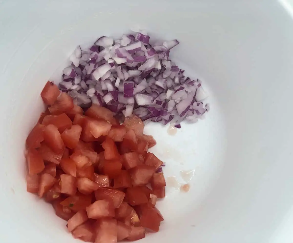 red onions tomatoes