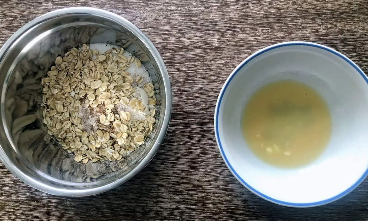 dry and wet ingredients in bowls