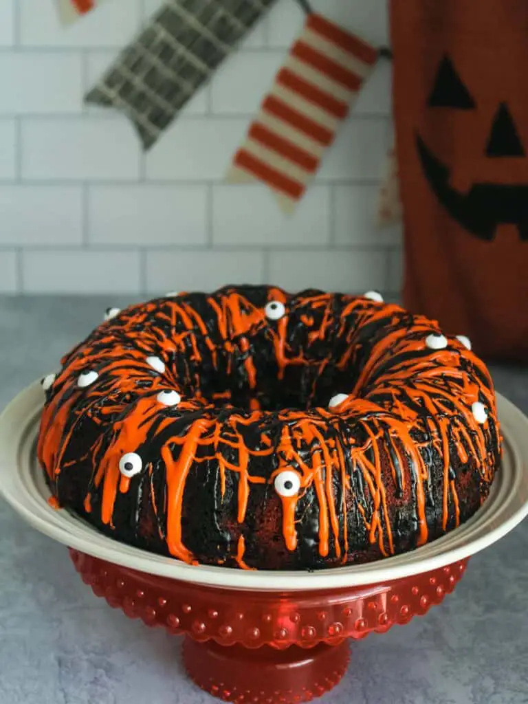 spooky halloween bundt cake