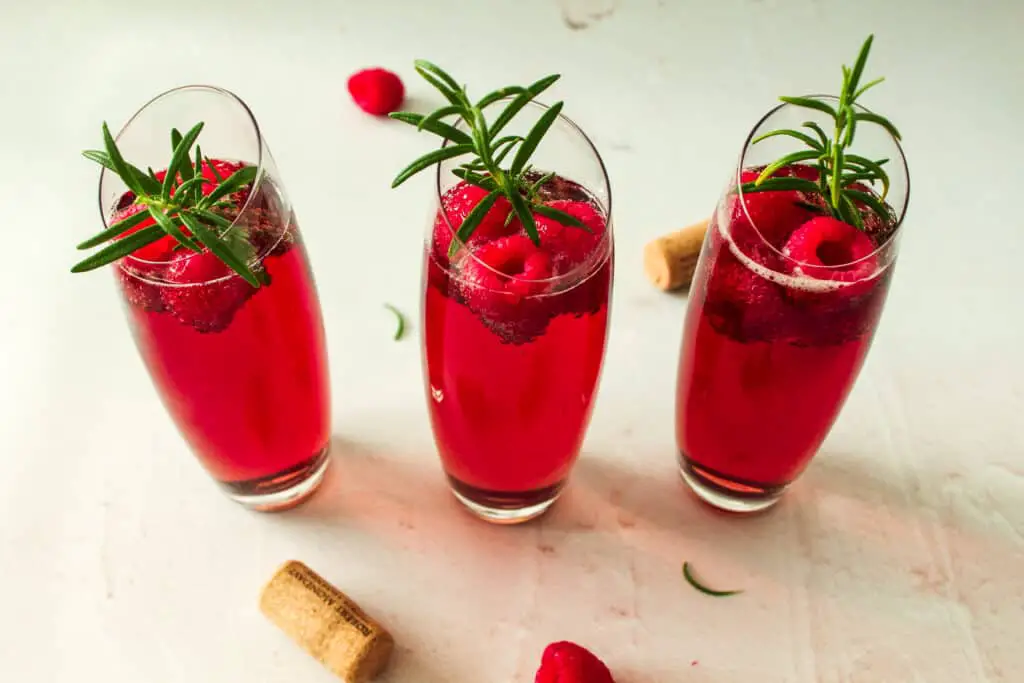 red wine spritzer