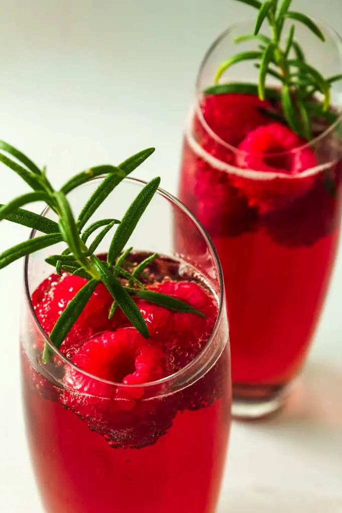 red wine spritzer