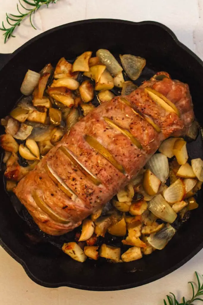 roasted pork tenderloin with apples